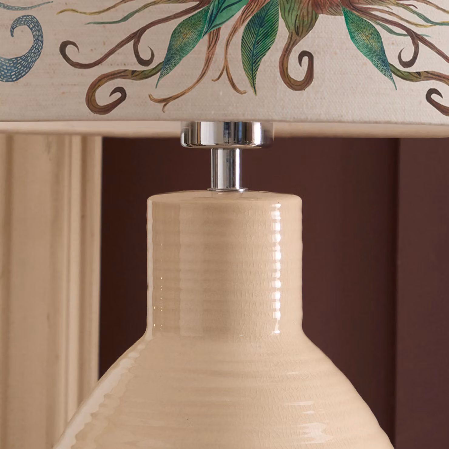 Voyage Maison Epona Ceramic Table Lamp with Willow Woods Eva Fabric Lampshade in Beige and Multicolour – 3