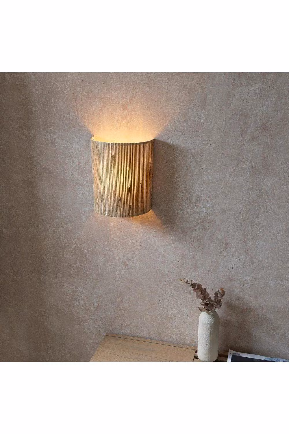 Netlighting Longshore Seagrass Wall Lamp in Black and Beige – 3