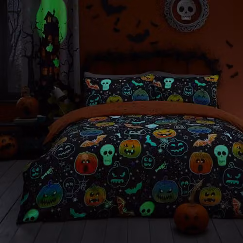 Bedlam Halloween Glow in the Dark Reversible Duvet Cover and Pillowcase Set, Black, W/D/H: 200 x 200 cm – 2