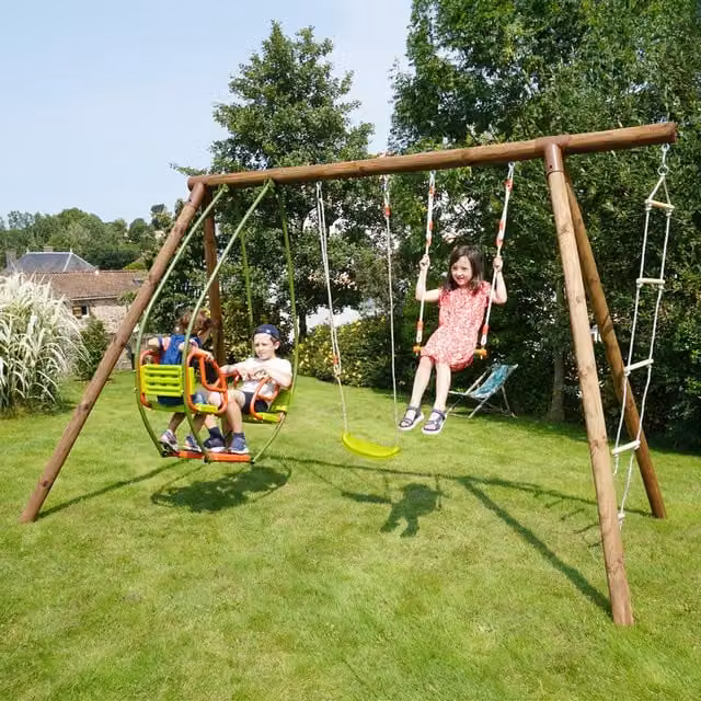 Soulet Juliet Triple Wooden Swing Set with Rope Ladder in Brown