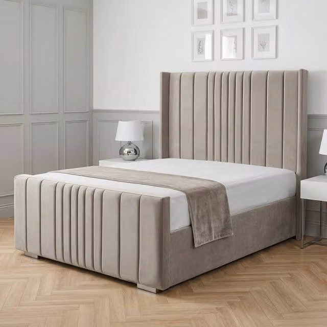 Living Comfort Bedz Cambridge Wingback Upholstered Velvet Bed in Grey, W/D/H: 200 x 200 cm