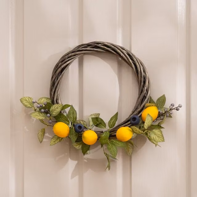 Scottish Everlastings Ltd Lemon and Berry Wreath on Twisted Base in Yellow, Diameter: 40 cm – 1