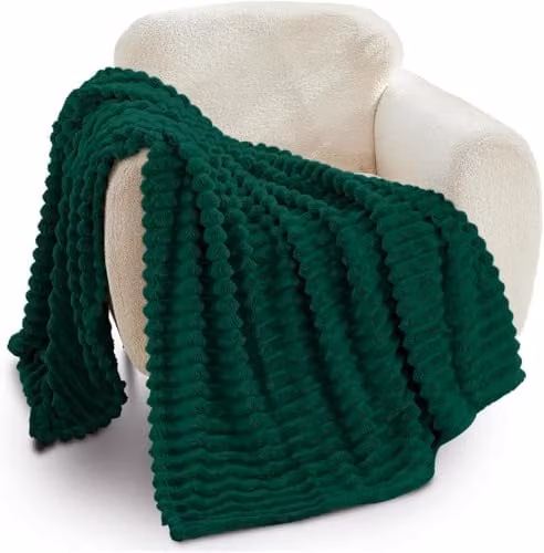 Gaveno Cavailia Fluffy Fleece Throw Blanket, Dark Green, W/D/H: 150 x 200 cm – 1