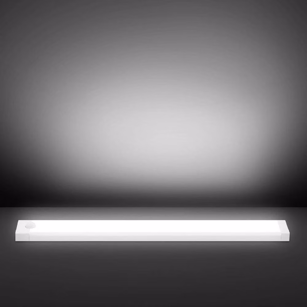 NESTLUNE White Wireless Motion Sensor Closet Light, 20 cm – 3