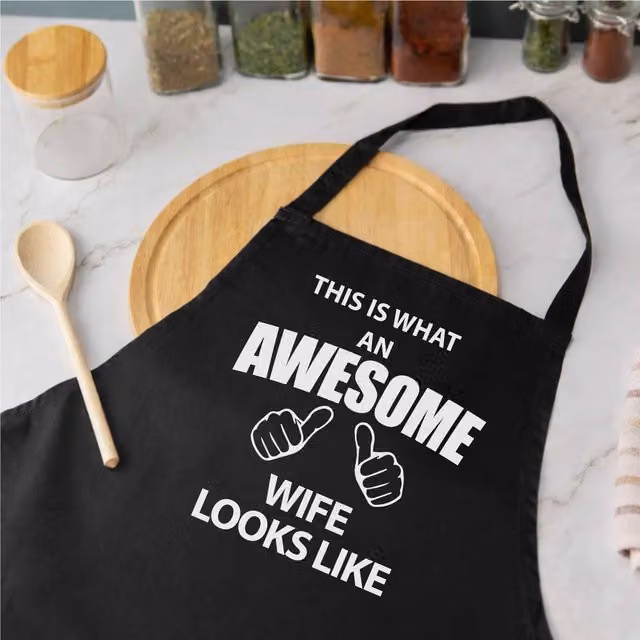 60 Second Makeover Women's This Is What An Awesome Wife Looks Like Black Apron