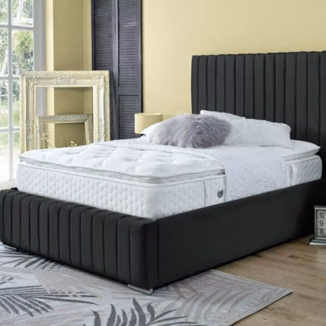 DS Living Savoy Panel Line Design Upholstered Soft Velvet Bed in Black, W/D/H: 180 x 200 cm