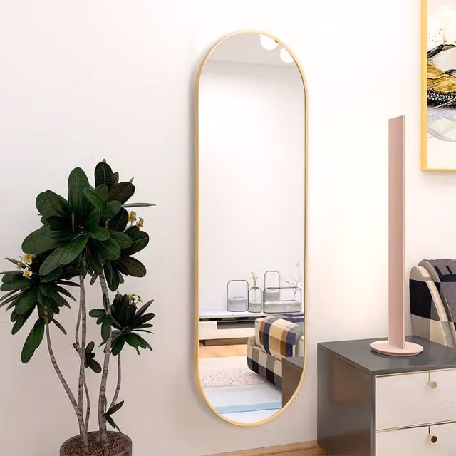 Livingandhome Oval Metal Full Length Wall Mirror in Gold