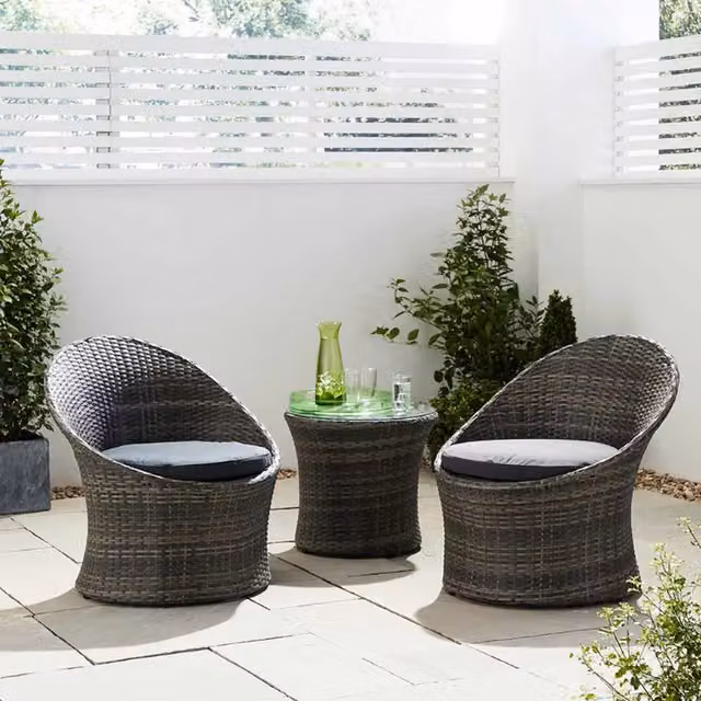 TrueShopping 3 Piece Modern Grey Rattan Bistro Garden Egg Set with Glass Table