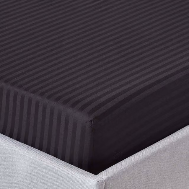 Homescapes 330 Thread Count Egyptian Combed Cotton Mako Satin Stripe Fitted Sheet, Black, W: 180 cm, L: 200 cm