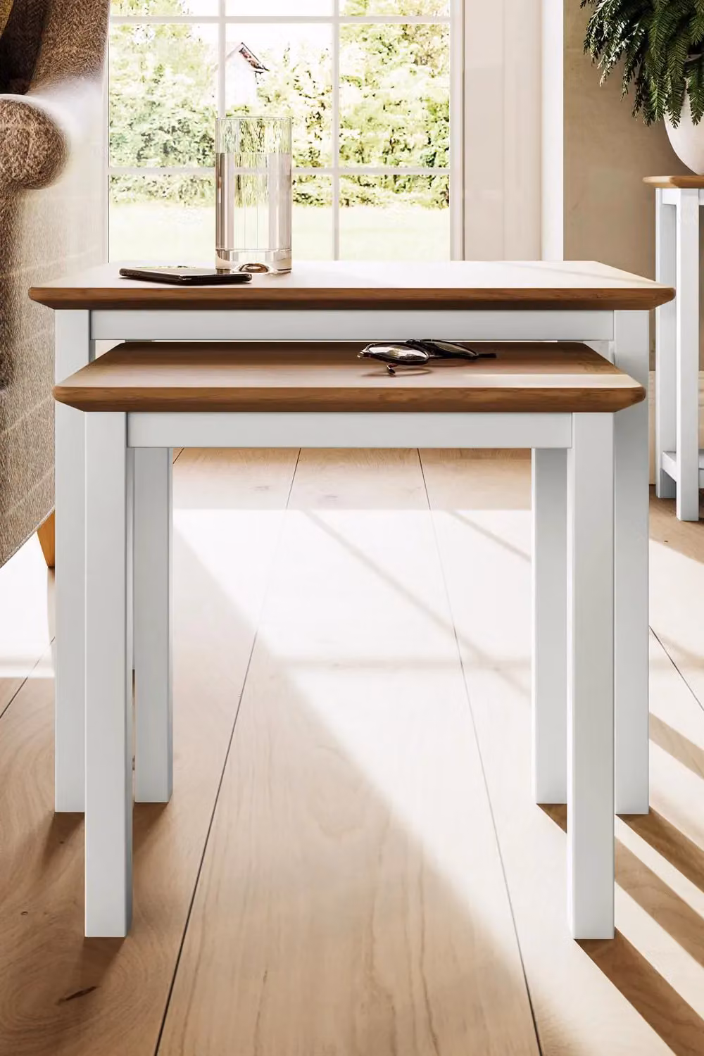 FWStyle Nest of 2 Tables with White Linen and Oak Tops, W/D/H: 55 x 45 x 44 cm – 3