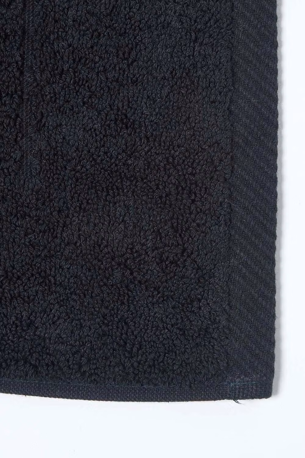 Homescapes Imperial Plain Black Cotton Bath Mat W/D/H: 80 x 50 x 1 cm – 2