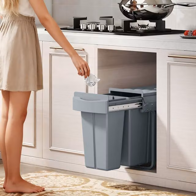 HOMCOM Under-Sink Kitchen Trash Bin with Removable Inner Bucket and Flip Lid, Grey