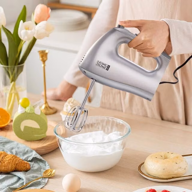 Livingandhome Electric Handheld Egg Beater Kitchen Mixer in White and Black