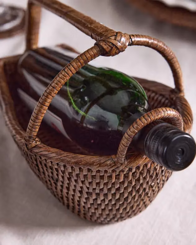 Dibor Traditional Premium Rattan Bottle Caddy and Holder in Brown – 2