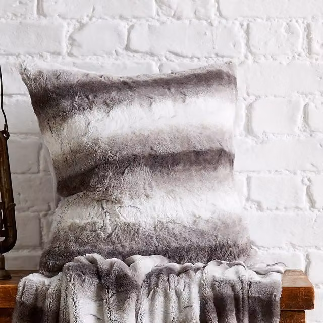 Bellissimo 2 Pack Luxury Faux Fur Square Cushion Covers in Silver Grey