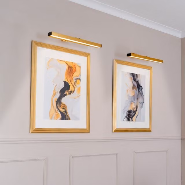 ValueLights Ryle Rechargeable Touch Dimmer Picture Wall Light in Gold/Brass