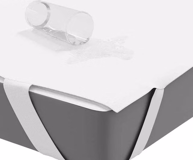 Berkfield Home Waterproof Microfibre Mattress Protector, White, W: 90 cm, L: 220 cm – 1