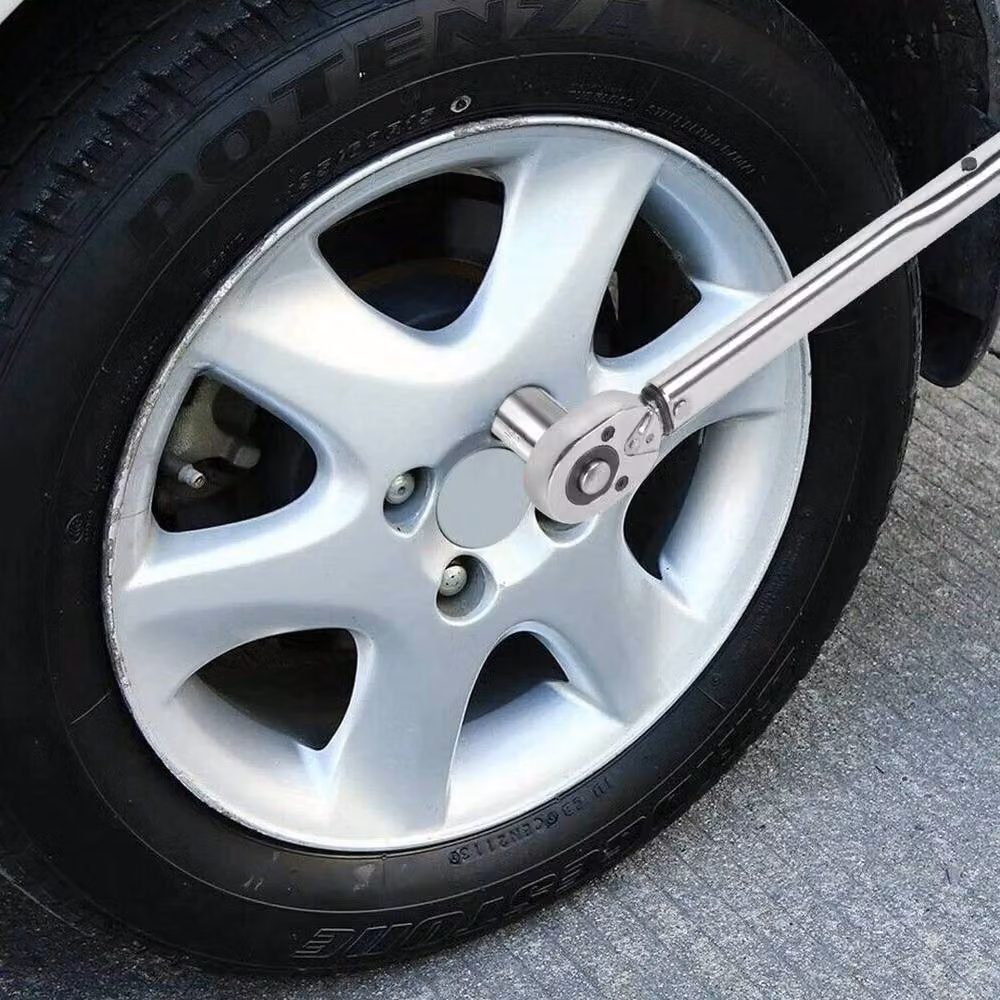 Nordara 1/2 inch Ratchet Torque Wrench with 17mm, 19mm and 21mm Sockets in Silver and Multicolour – 2