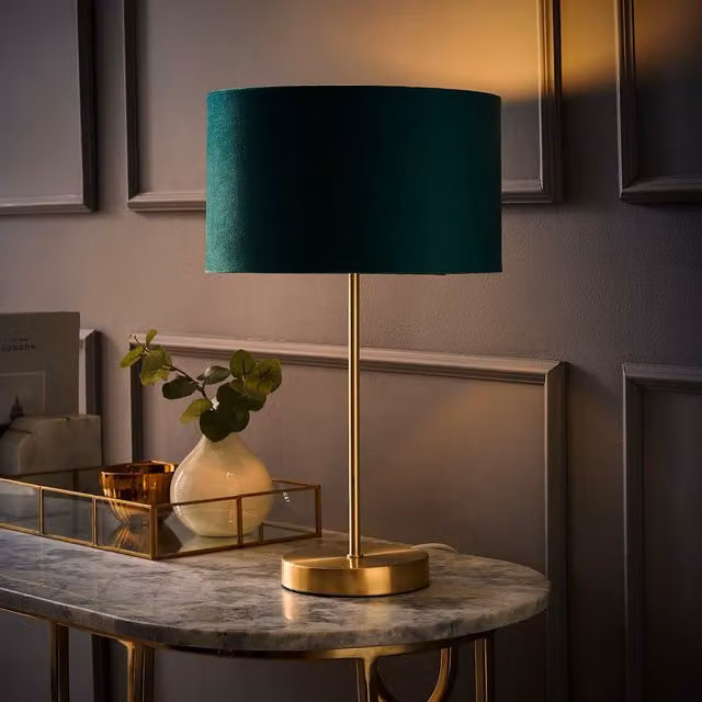 ValueLights Charlie Gold Stem Table Lamp with Green Velvet Shade – 1