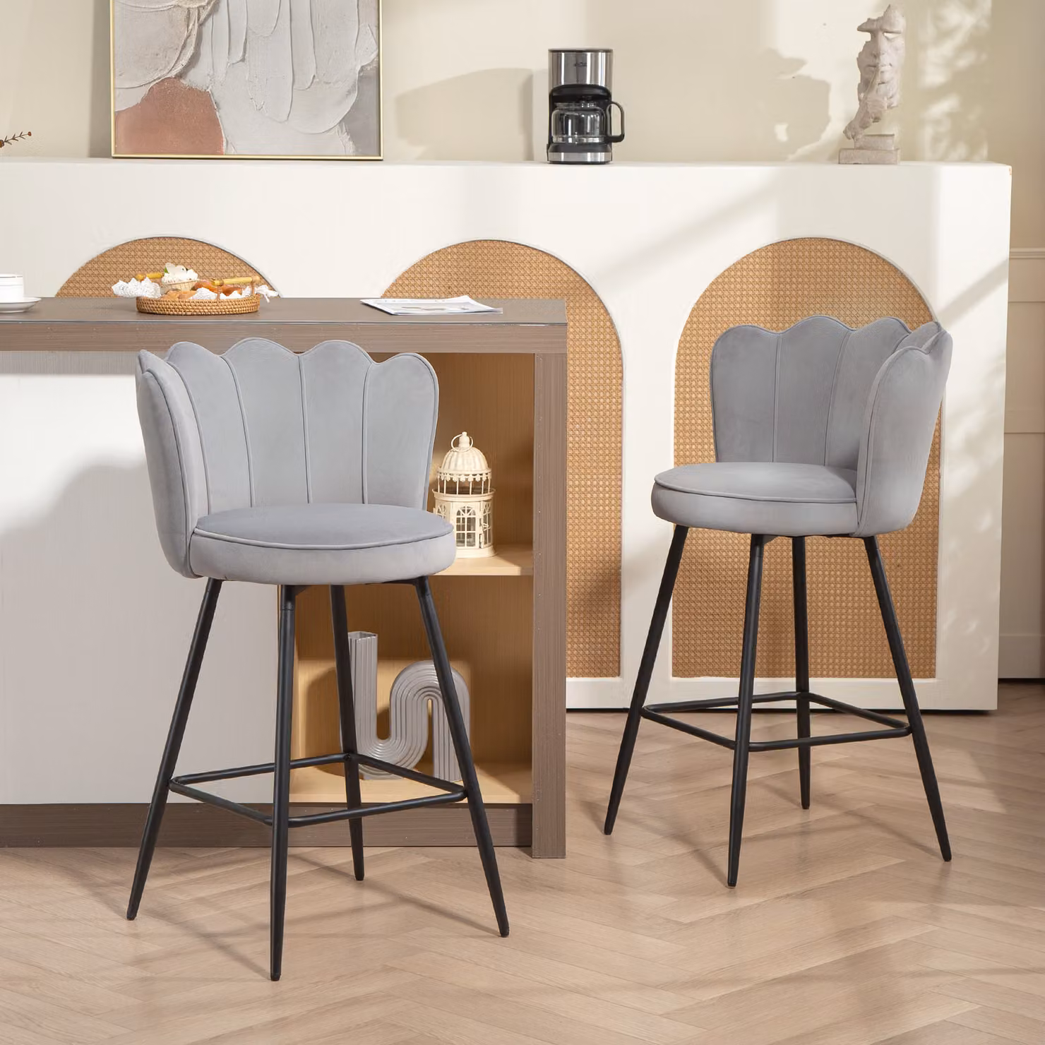 HOMCOM Set of Two Lotus Bar Stools in Grey Velvet Fabric with Metal Legs – 2