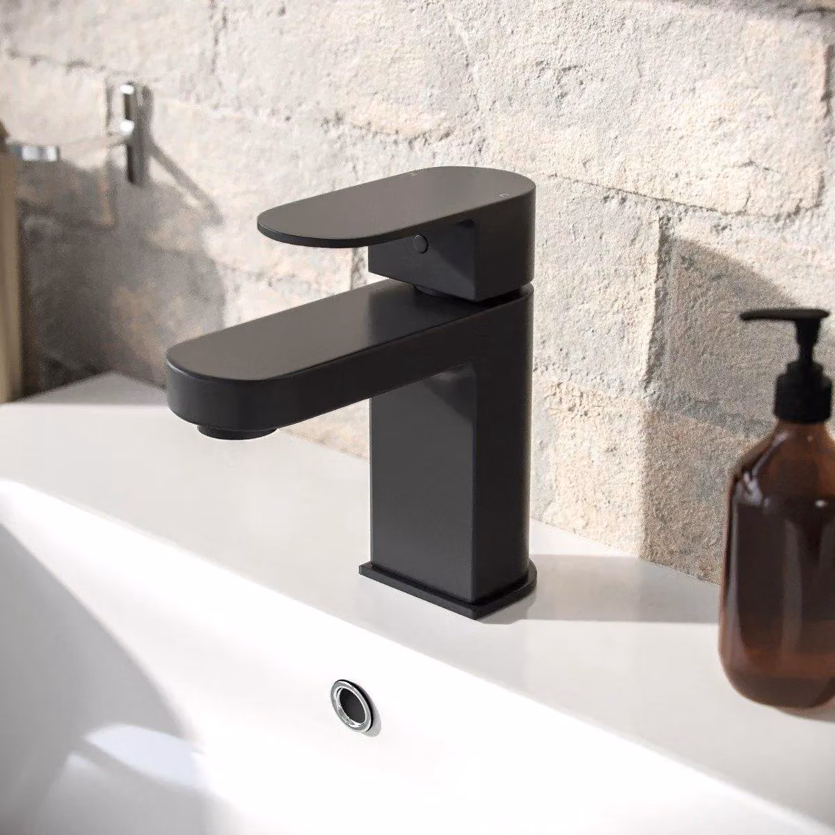Nes Home Kento Mono Basin Mixer, Bath Filler and Pop Up Waste Set in Matte Black – 2