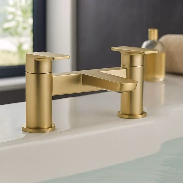 Bathroom Kingdom Swansea Brushed Brass Bath Filler Tap in Gold