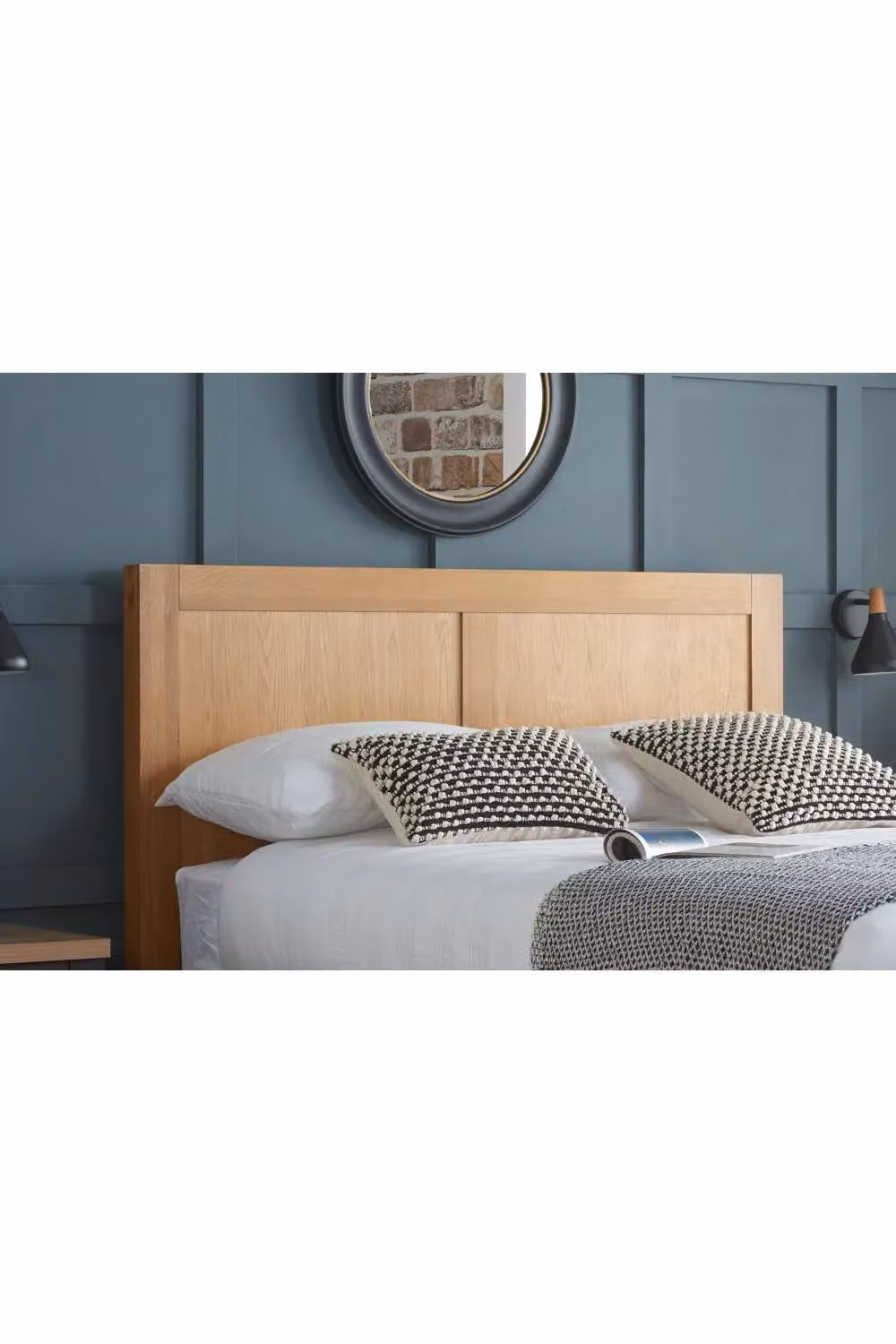 Birlea Bellevue Double Oak Wooden Bed Frame in Brown, W/D/H: 140 x 200 cm – 2