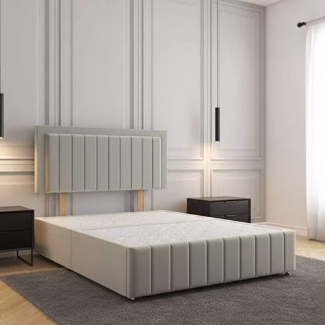 Regional Furnishings Small Double Silver Velvet Upholstered Divan Bed Base with 24 inch Headboard and Footboard, W/D/H: 120 x 200 cm