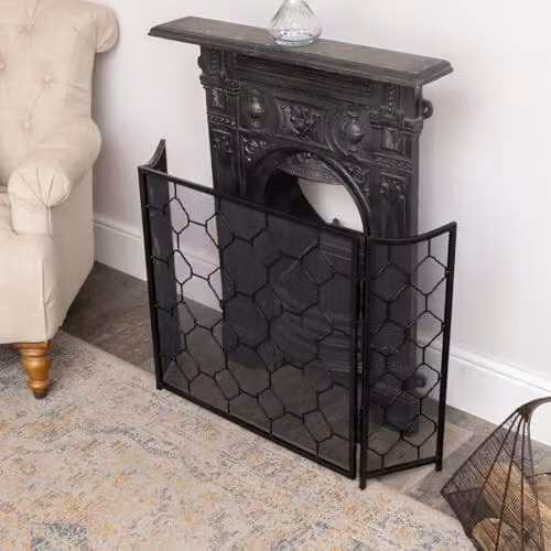 Melody Maison Black Geometric Metal Fire Screen, H 106 cm x W 62.5 cm – 4