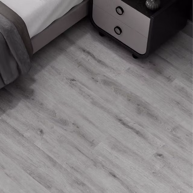 FloorLabs Silver Grey Oak Effect Wood Look Laminate Flooring Plank with Click System