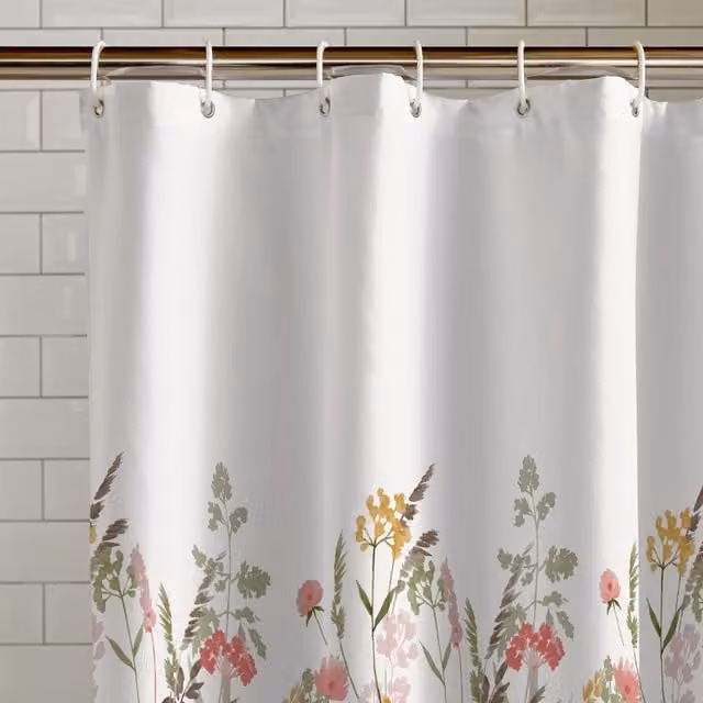 Catherine Lansfield Countryside Floral Waterproof Shower Curtain in Pink and White