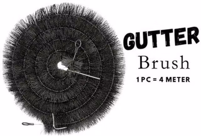 FLAVORA Gutter Brush Leaf Guard Filter Protection Cleaning Pipe, Black, W: 100 cm, D: 15 cm