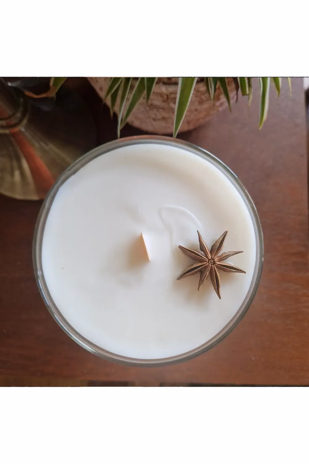 Afewhometruths Birthday Hangover Cocktail Glass Candle in Clear and White – 2