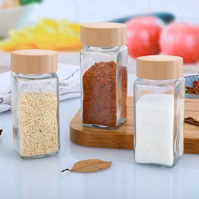 Livingandhome Glass Spice Jar Set with Bamboo Lids and Funnel, White and Transparent, 12 Pack