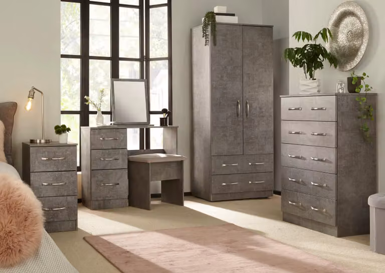 Ready Assembled 2 U Hampshire 5 Drawer Tallboy in White