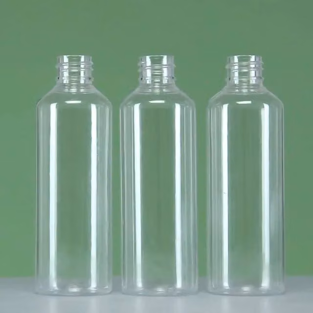 SPETLEK 10 Travel Bottles for Toiletries with Fliptop Lids in Clear and White