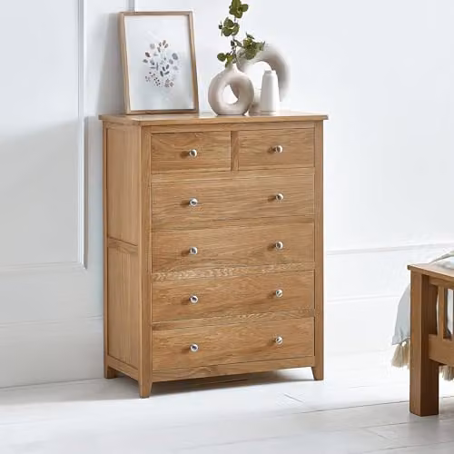 Julian Bowen Mallory Oak 4-Drawer Chest of Drawers, W: 108 cm, H: 83 cm, D: 44 cm