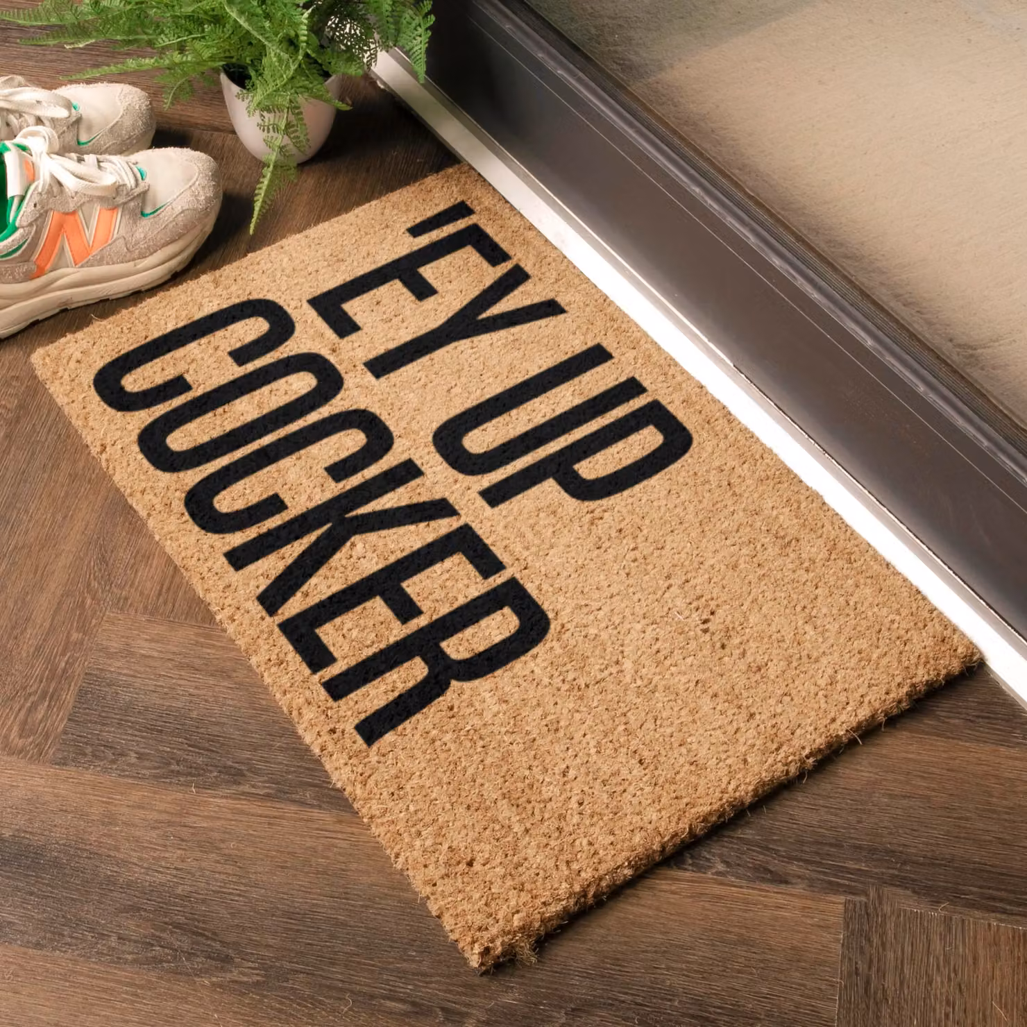 Artsy Mats Funny Ey Up Cocker Slang Doormat in Black and Brown, W: 60 cm, D: 40 cm – 2