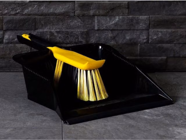 Bulldozer Heavy-duty Dustpan and Brush Set with Scraper in Black and Multicolour