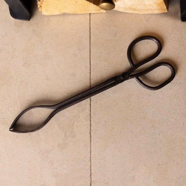 Charles Bentley Cypress Fireside Tongs in Black Iron, W/D/H: 37 x 11 x 0.8 cm