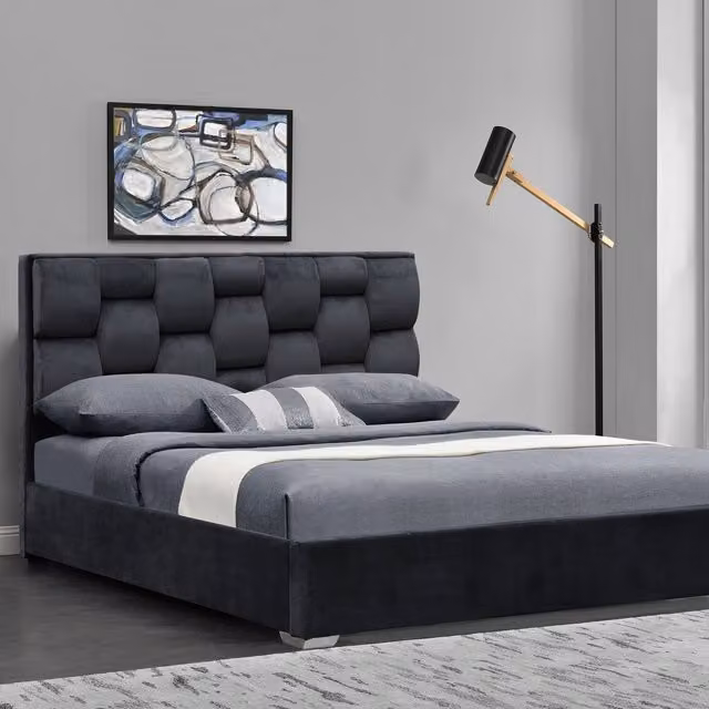 Comfy Living Modern Grey Plush Velvet Upholstered Bed Frame with Solid Wood Construction, W/D/H: 140 x 200 cm