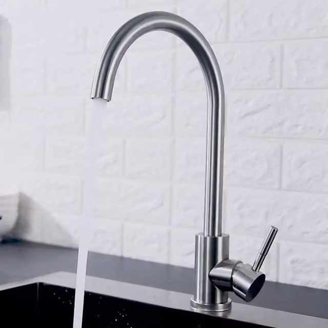 Nes Home Single Lever Kitchen Mixer Tap in Brushed Stainless Steel Silver, H 33.0 cm x W 18.5 cm x D 22.6 cm