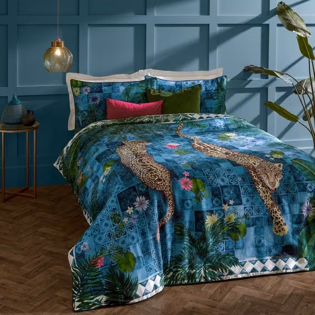 Majorelle Exotic Reversible Moroccan Animal Graphic Duvet Cover Set in Azure Blue, 200 x 200 cm