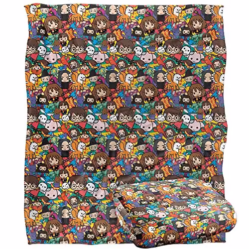 Warner Brothers Harry Potter Hero Chibi Collage Fleece Blanket, White and Multicolour, W/D/H: 152 x 127 cm – 1