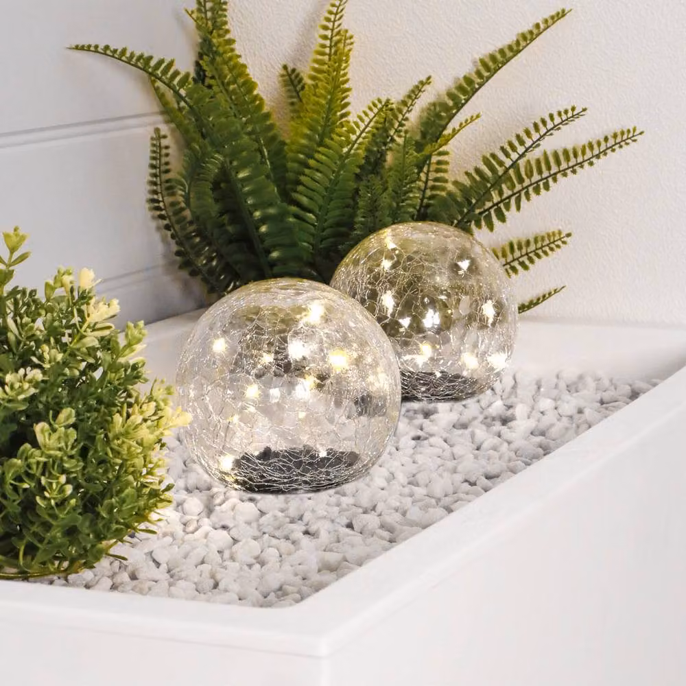 Gardenwize Pair of Solar LED Crackle Glass Ball Garden Lights in Black – 3