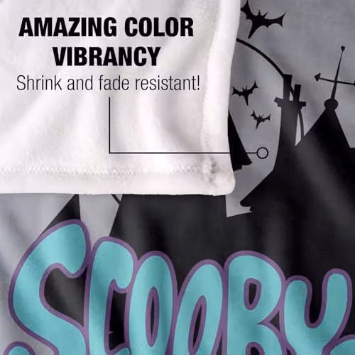 Warner Bros. Scooby Doo Mystery Machine Super Soft Fleece Throw Blanket, Multicolour, W: 152 cm x L: 127 cm – 3