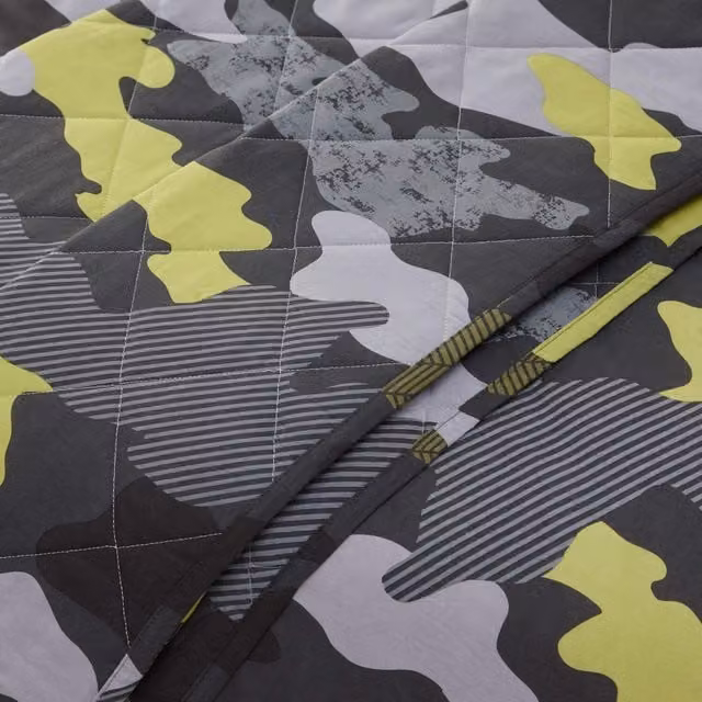 Happy Linen Company Reversible Childrens Graphic Duvet Cover and Pillowcase Set in Green and Multicolour, Pillowcase: 50 x 70 cm