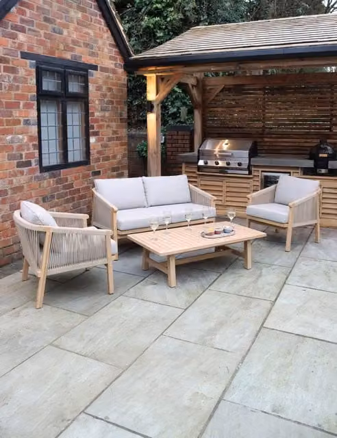Royalcraft Roma 4 Seater Double Lounge Set in Natural Acacia Wood with Beige Cushions