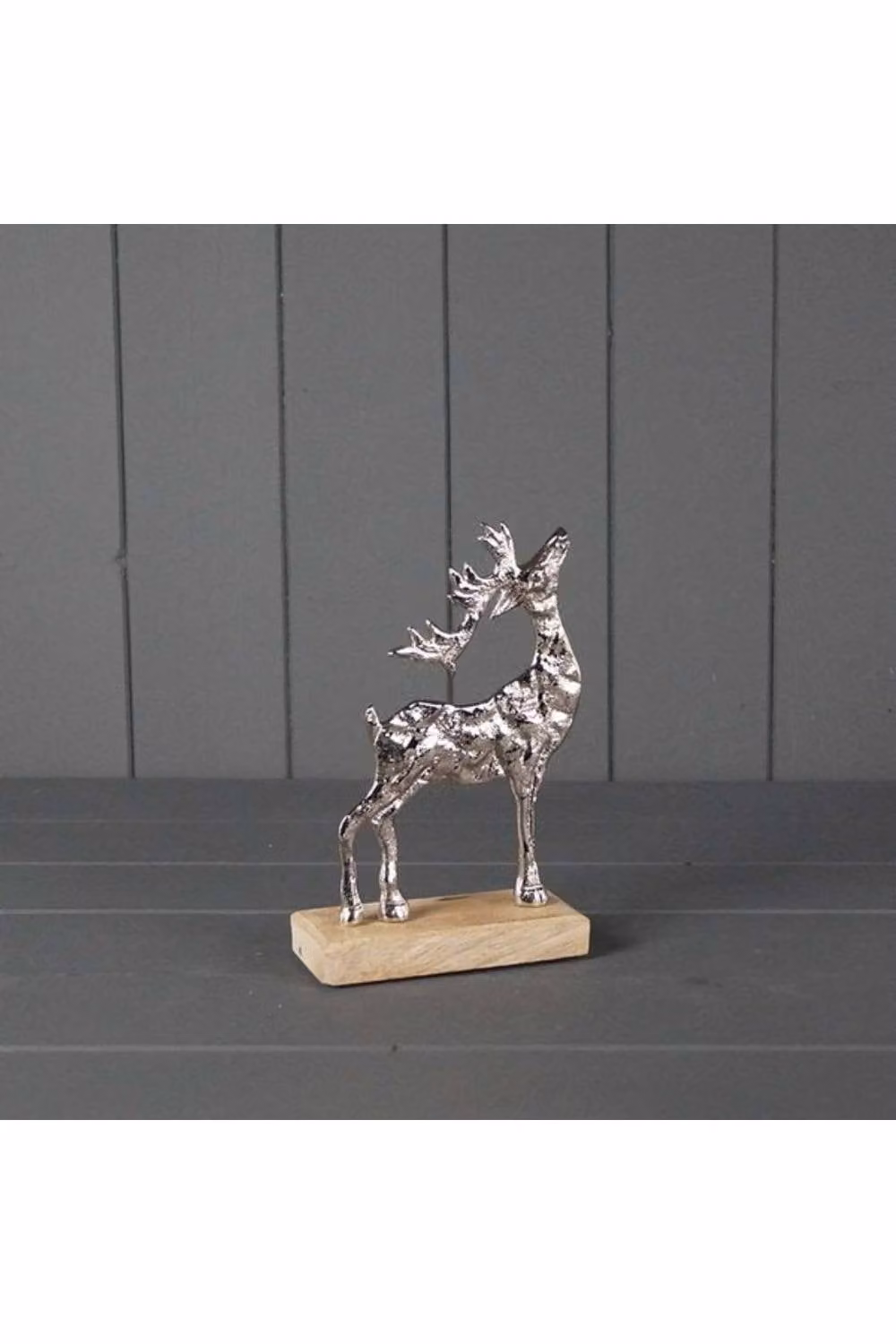 KDMD Silver Metal Reindeer Tabletop Decoration – 2