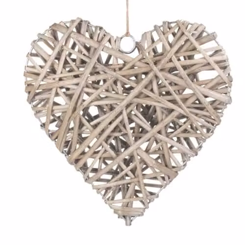 Small Red Antique Wash Wicker Heart Hamper – 1